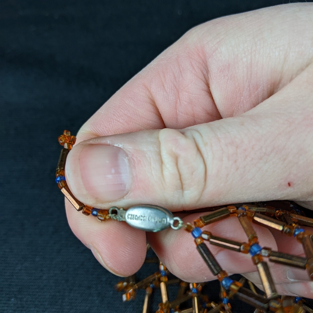 Vintage brown netted weave bead Czechoslovakia short Necklace - Picture 3 of 4